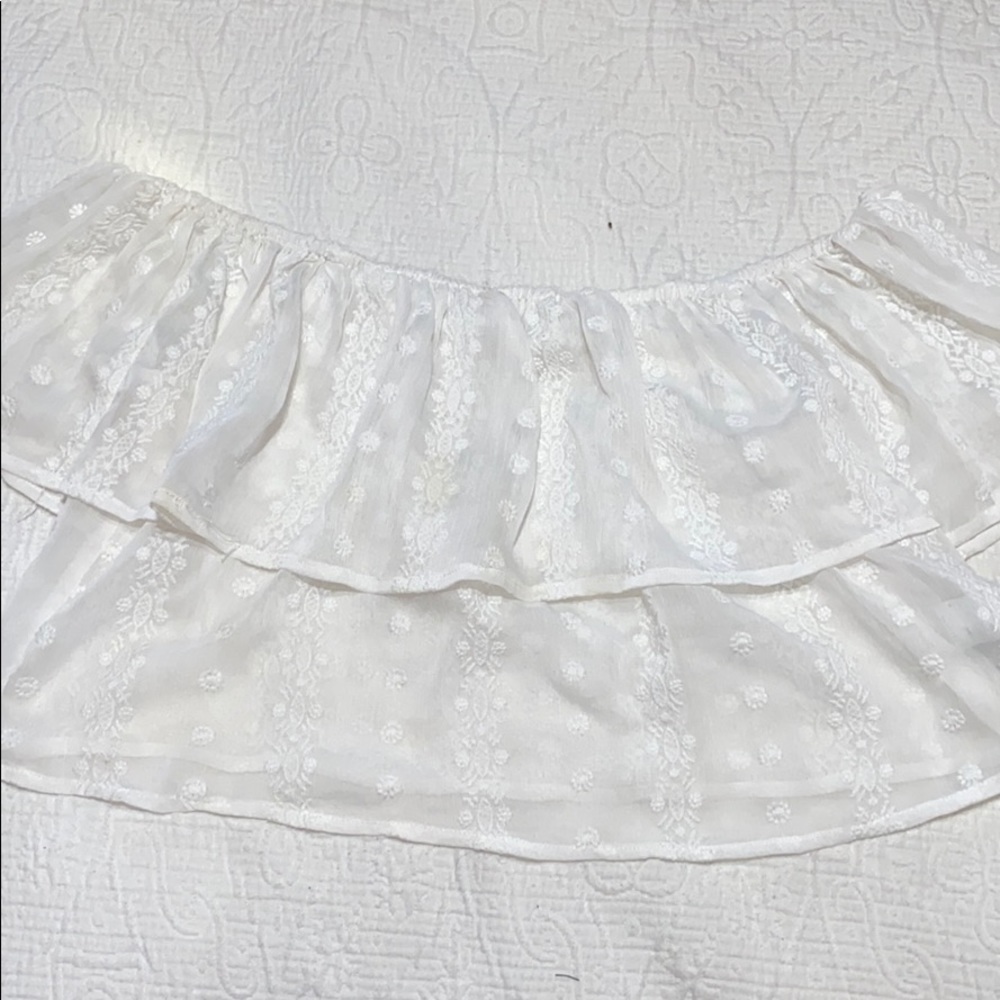 off the shoulder flowy crop top